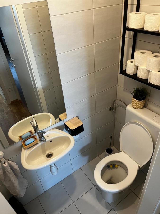 Apartman Vanesa Apartment Split Bagian luar foto