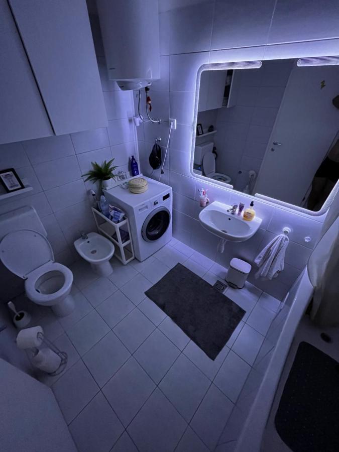 Apartman Vanesa Apartment Split Bagian luar foto