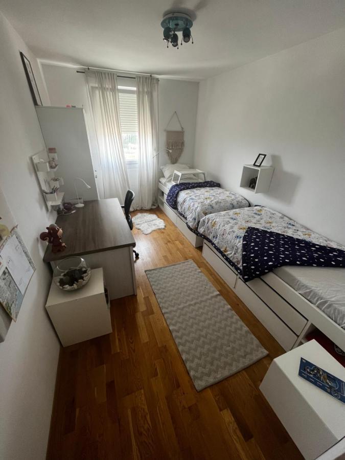 Apartman Vanesa Apartment Split Bagian luar foto